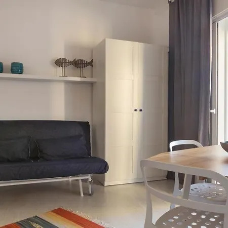 Casablu, Un Delizioso Bilocale Sulla Baia Di Naxos Apartament Giardini-Naxos
